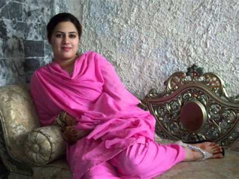 paki randi|Paki Randi With Customer On Call .